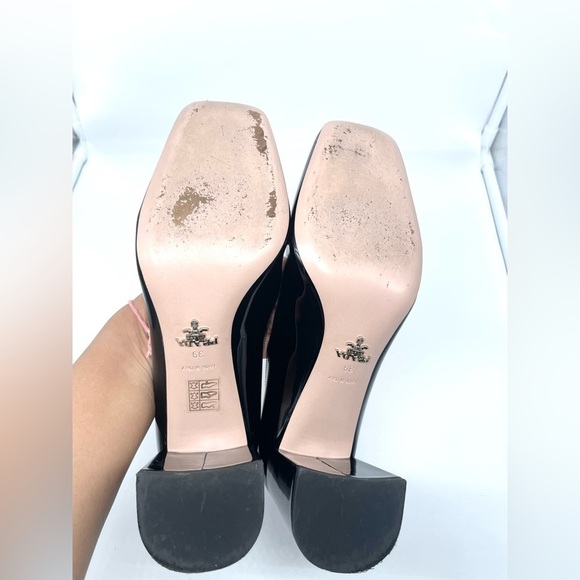 Prada Black Patent Leather Logo Plaque Block Heel Square Toe Loafer EU 39 US 9 - Picture 11 of 16